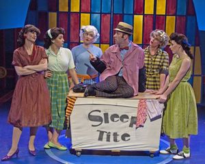 Dominick Varney with Marissa Dompe, Annali Fuchs, Annie Duckett, Crystal Gramkee, and Photo